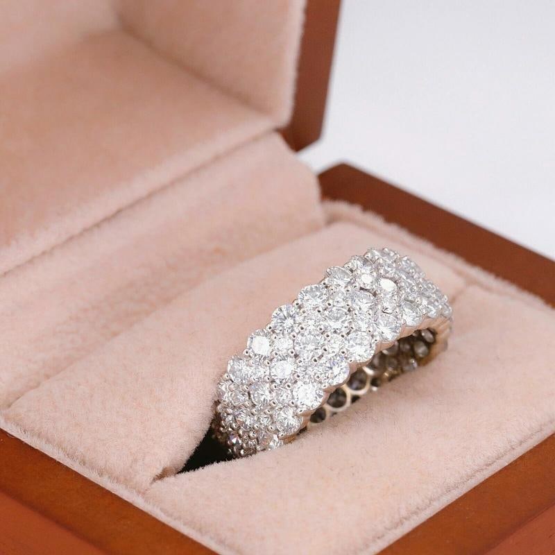 Gorgeous Five Row Round Diamond 18K Eternity Band Ring Size 6.5 - 8