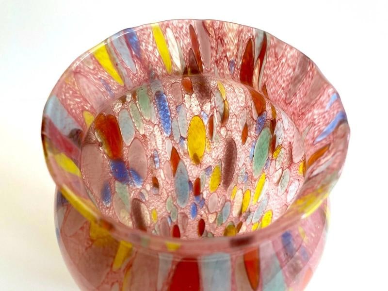 VTG 1980'S POST MODERN ABSTRACT HAND BLOWN ART GLASS MULTICOLOR TALL FLOWER VASE - 5