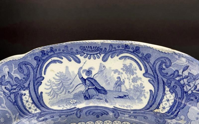 Huge c1840 English Staffordshire Peruvian Hunters Blue White Large Platter - 3