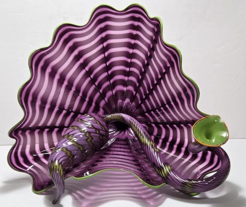 RARE~ D.Chihuly Signed TWO PIECE Hand Blown Glass Set~ (Measurements in Description): Bigger piece measures 12Ã¢â‚¬Â diameter and 9Ã¢â‚¬ÂH. The smaller piece measures