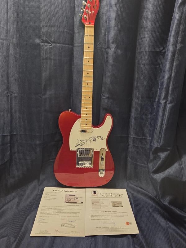 ZZ TOP: Dusty Hill, Billy Gibbons & Frank Beard Signed Guitar (Beckett LOA + JSA LOA) - 3