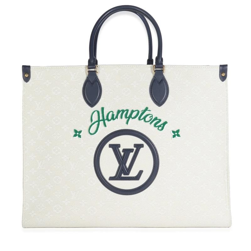 Louis Vuitton Blue Beige Jacquard Embroidered Tufted Monogram Hamptons Onthego G: Condition: Pre-owned - Good,Country of Origin: France,Dimensions: 16.1 x 13 x 6.5,Handbag Accessories: Box;Dustbag;Receipt,Bag Width: 16.1 in,Bag Depth: 6.5 in,Bag Height: 13 in,Department: