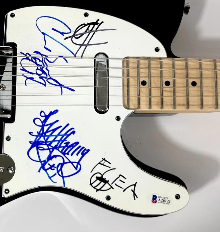 RED HOT CHILI PEPPERS: Anthony Kiedis, Chad Smith, Flea & Josh Klinghoffer Signed Guitar (BECKETT... - 3