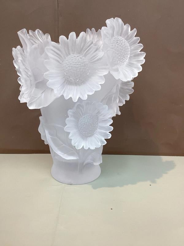 Xl Clear Nancy Daum Style Sunflower Vase H9Ã¢â‚¬Â Heavy Art Gla - 13