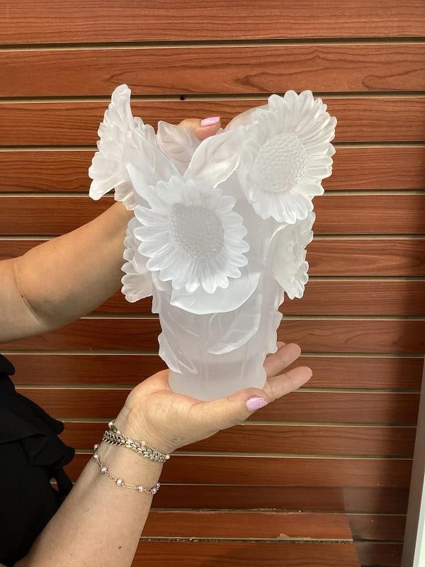 Xl Clear Nancy Daum Style Sunflower Vase H9Ã¢â‚¬Â Heavy Art Gla - 8