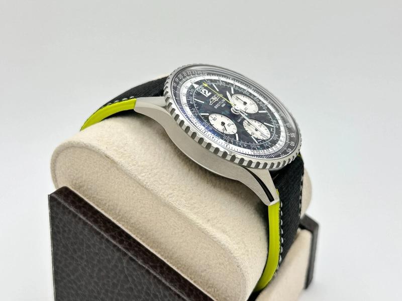 NEW 2026 Breitling Navitimer B01 Aston Martin F1 EB0138 Titanium Box Papers - 3
