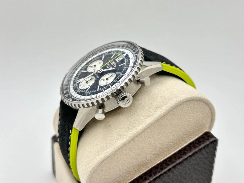 NEW 2026 Breitling Navitimer B01 Aston Martin F1 EB0138 Titanium Box Papers - 4