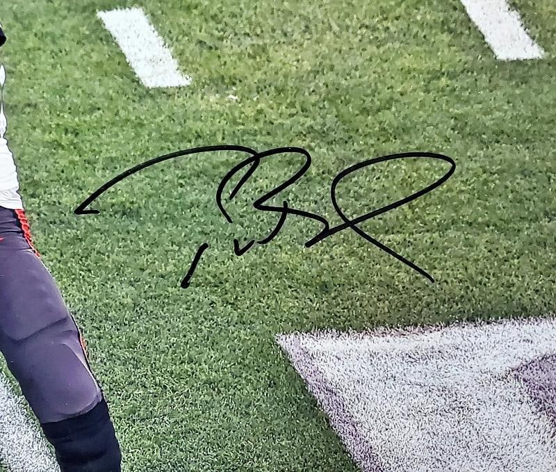 Tom Brady Signed Framed 16x20 Photo Buccaneers Super Bowl LV Fanatics Holo - 3