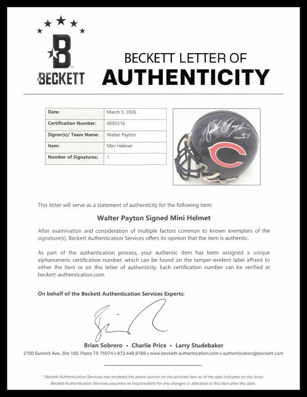 Walter Payton Signed Chicago Bears Blue Riddell Mini Helmet "34" Beckett - 7