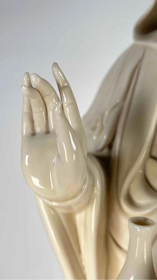 HUGE 29" Antique Chinese Dehua Blanc de Chine Kwan Yin Guanyin Porcelain Statue - 9