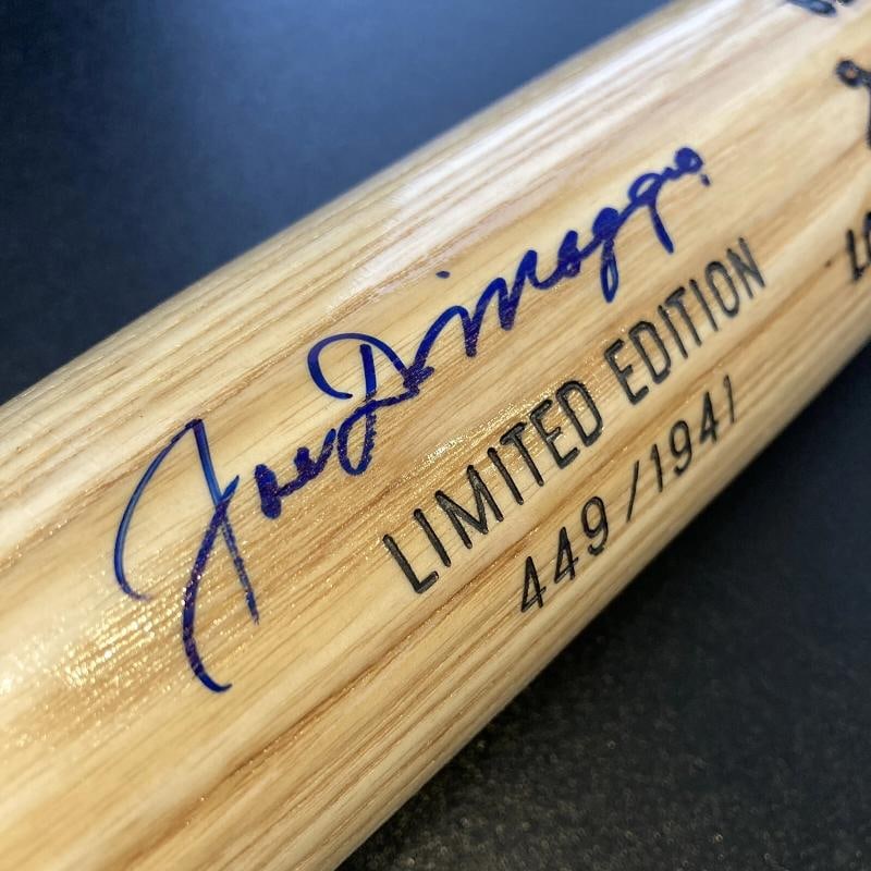 Beautiful Joe Dimaggio Signed Game Model Baseball Bat With Beckett COA - 2