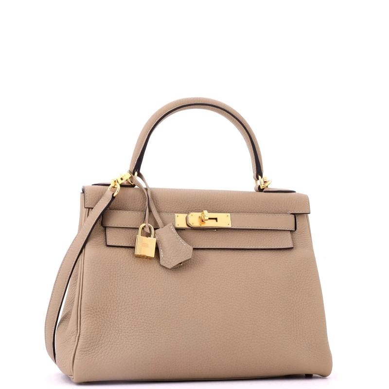 Hermes Kelly Handbag Light Clemence with Gold Hardware 28 - 3