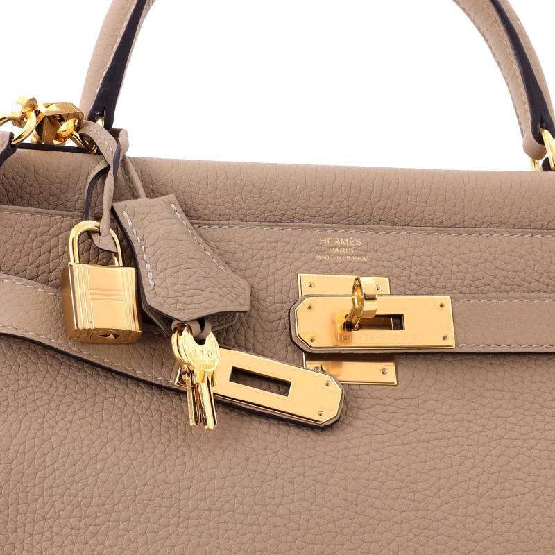 Hermes Kelly Handbag Light Clemence with Gold Hardware 28 - 7