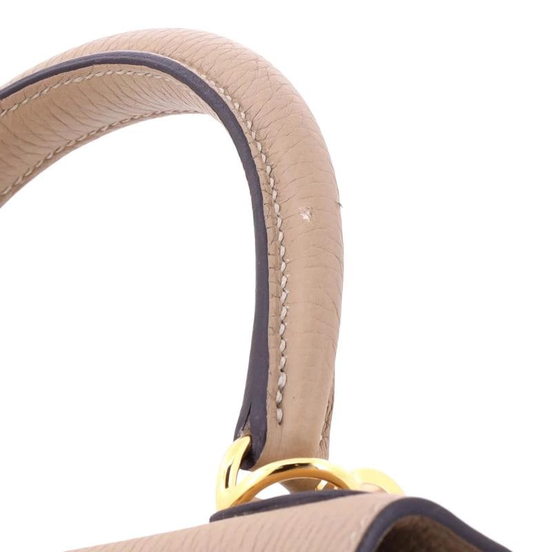 Hermes Kelly Handbag Light Clemence with Gold Hardware 28 - 8