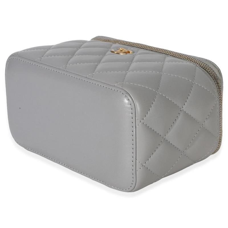 Chanel Grey Quilted Lambskin Small Pearl Crush Vanity Case - 7