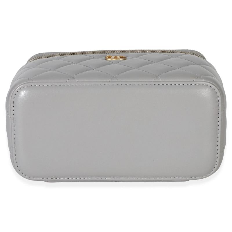 Chanel Grey Quilted Lambskin Small Pearl Crush Vanity Case - 9