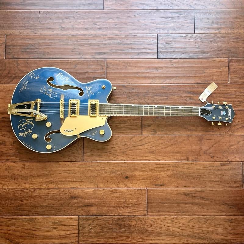 PAUL McCARTNEY Neil Young Willie Nelson Autograph Signed Guitar EX IRSAY * PSA - 6