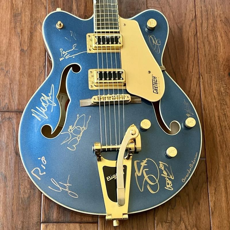 PAUL McCARTNEY Neil Young Willie Nelson Autograph Signed Guitar EX IRSAY * PSA - 7