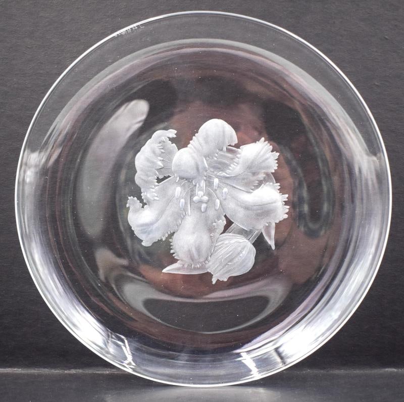 Steuben Finely Engraved Floral Art Glass Plate from 1948 "The Flowers Series" (1 of 5)
