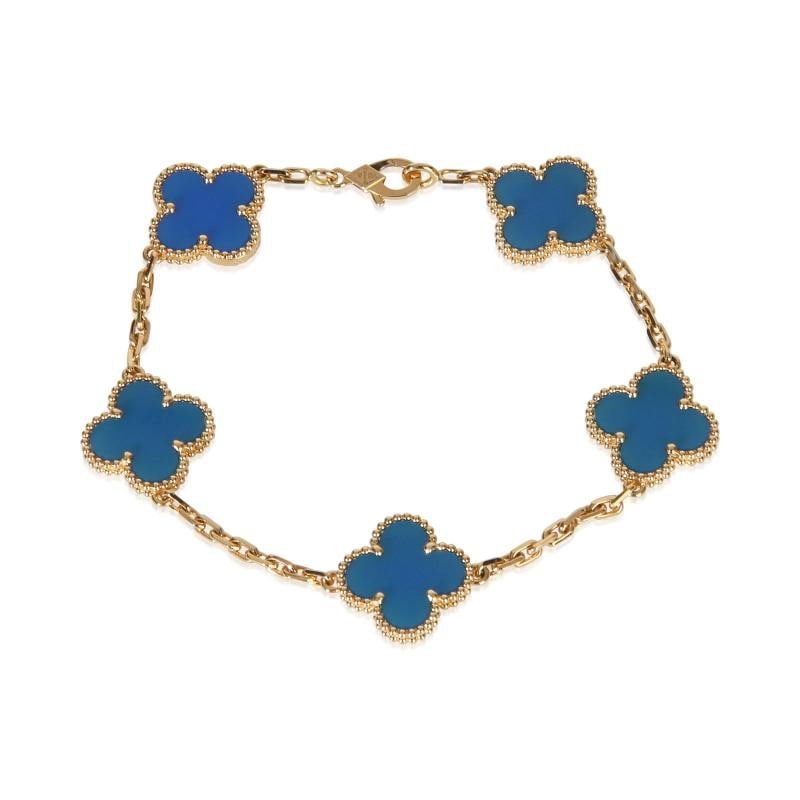 Van Cleef & Arpels Yellow Gold Agate Vintage Alhambra Bracelet: Condition: Pre-owned,Item Length: 7.25 in,Clasp/Buckle Type: Lobster Claw,With Papers: Yes,Side Stone Type: No Stone,Main Stone: Agate,Metal Purity: 18k,With Original Box/Packaging: No,Gross Weight