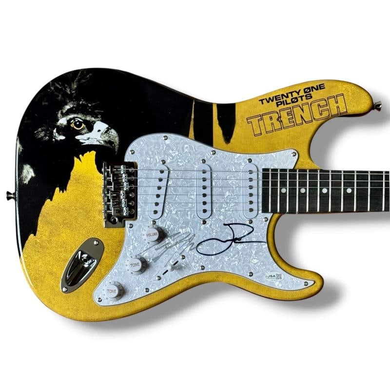 Twenty One Pilots Signed Guitar Custom JSA COA Tyler Joseph Josh Dun Trench: Industry: Music,Signed: Yes,Autograph Authentication: James Spence (JSA),Object Type: Guitar & Guitar Pick,Original/Reproduction: Original,Country of Origin: United States