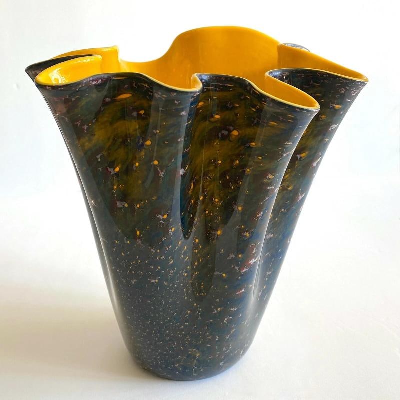 VTG MODERNIST BIANCONI VENINI MURANO ART GLASS AVENTURINE LARGE FAZZOLETTO VASE - 2