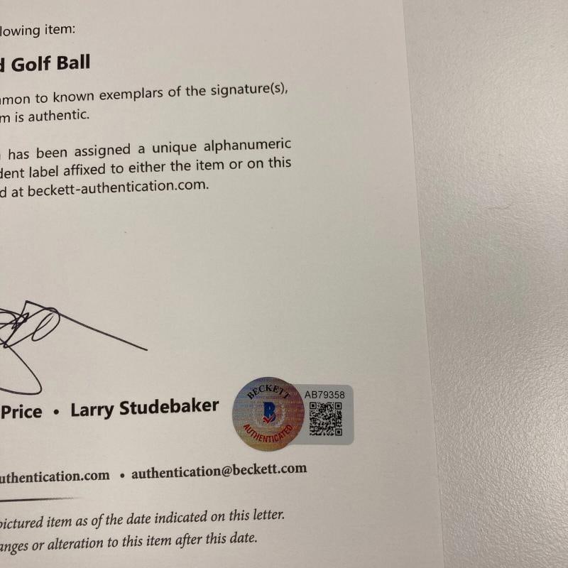 Tiger Woods Signed Golf Ball From His 1996 Professional Debut Beckett COA - 4
