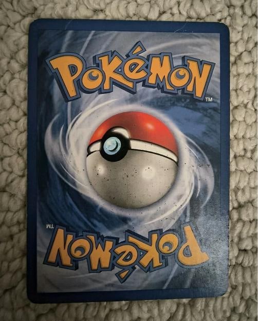 1999 Complete Pokemon 151/150 32x Holos - 16