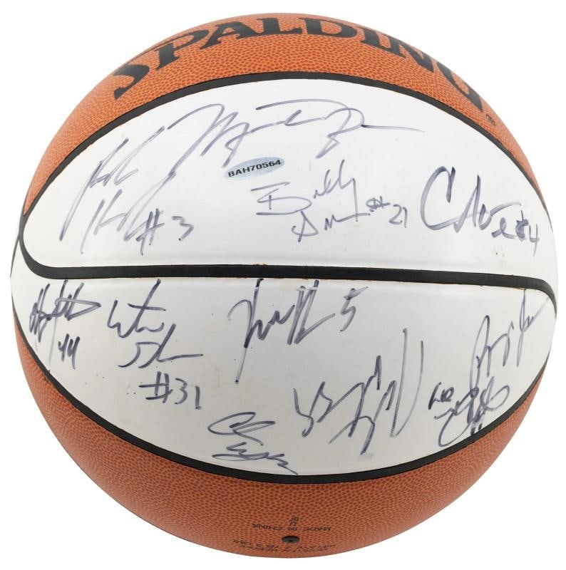 Michael Jordan 2001-02 Washington Wizards Team-Signed Basketball UDA & JSA COA: Sport: Basketball,Player: Michael Jordan,Signed: Yes,Autograph Authentication: James Spence Authentication (JSA),Original/Reprint: Original,Product: Ball,Team: Chicago Bulls,Country of Origin: United 