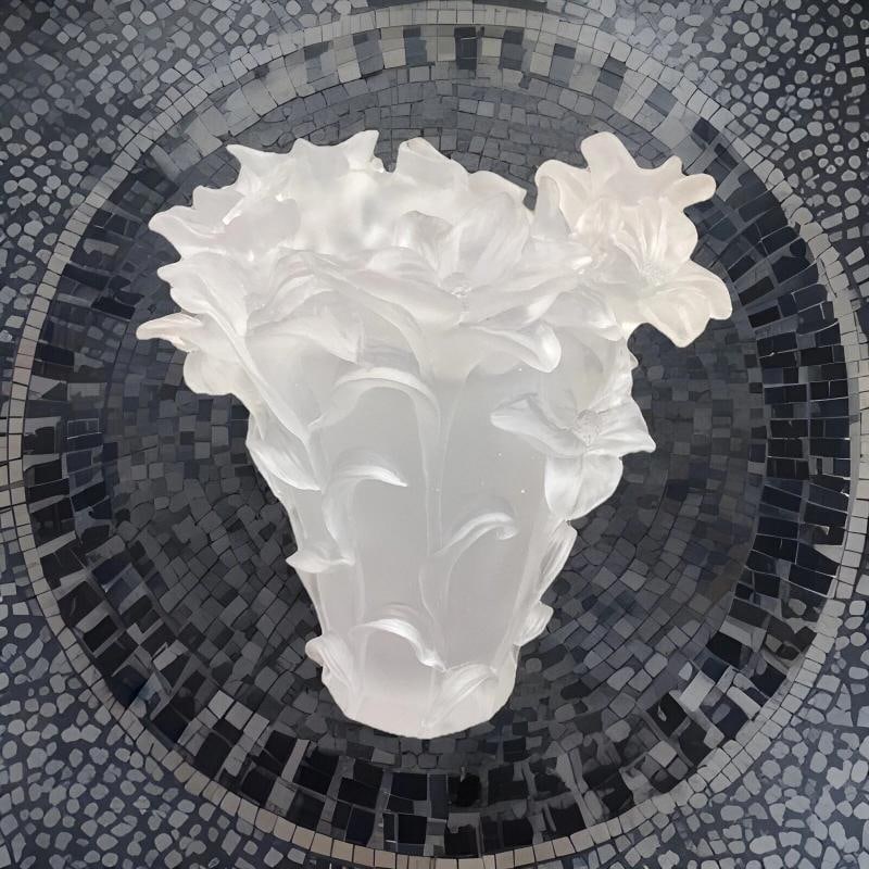 Nancy Daum Style Iris Vase Heavy Clear Crystal Xl Vase H8Ã¢â‚¬Â? Uniq - 2