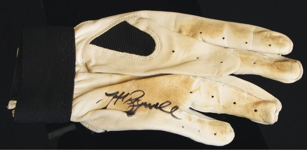 1997 Jeff Bagwell Houston Astros Twice-Signed Game-Used Batting Gloves PSA MEARS - 4