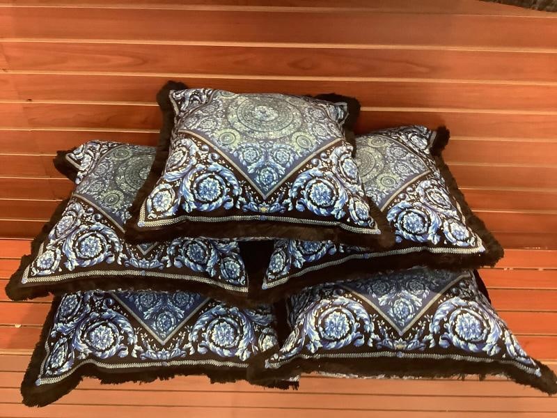 Set Of 3 Custom Made Atelier Versace 18Ã¢â‚¬Â18Ã¢ - 5