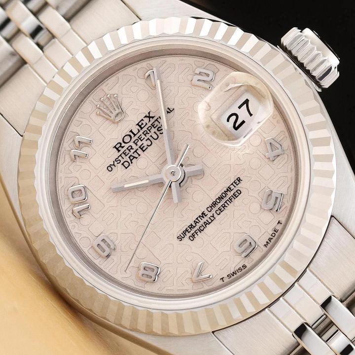 ROLEX LADIES DATEJUST 69174 CREAM ARABIC JUBILEE DIAL 18K WHITE GOLD STEEL WATCH: Condition: Pre-owned - Excellent,Bezel Color: Silver,Max Wrist Size: 6.26-6.75 in,Number of Jewels: 29 Jewels,Indices: Arabic Numerals, 12-Hour Dial,Band: Rolex Stainless Steel Jubilee Bracelet,Bezel: