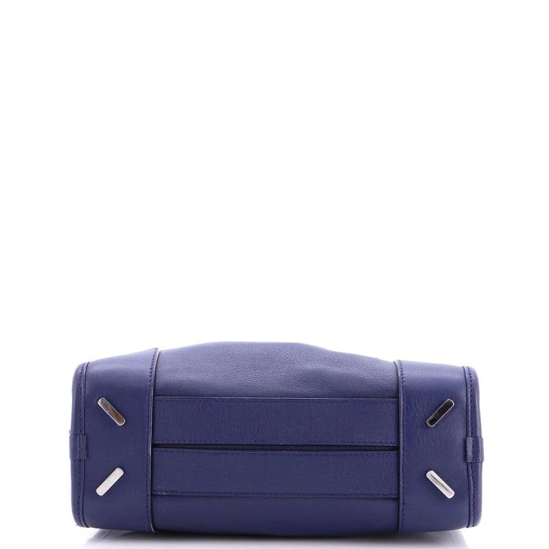 Loewe Amazona Bag Leather 23 - 4