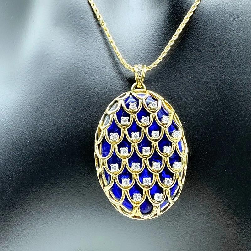 Blue Enamel & Diamonds Locket Pendant in 18kt Yellow Gold - 3