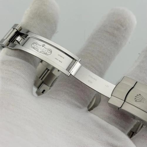 Rolex Oyster Perpetua1 124300 41mm Coral Red Dial Stainless Steel Box Paper 2022 - 3