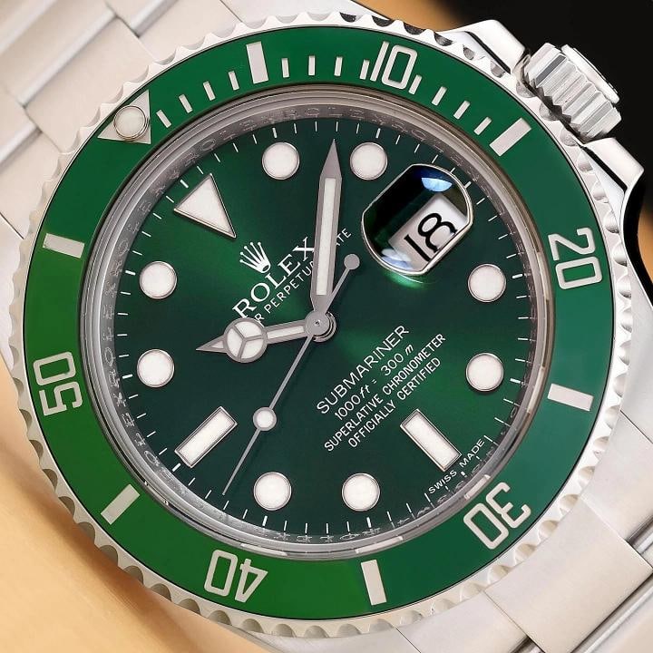 2013 CARD ROLEX SUBMARINER 116610LV 40MM HULK GREEN STEEL WATCH 6/11 LIVE: Condition: Pre-owned - Excellent,Bezel Color: Green,Max Wrist Size: 7.26-7.5 in,Number of Jewels: 31 Jewels,Indices: Baton Indexes,Year Manufactured: 2010-2019,Gender: Men's,Bezel: Rotatable Ceramic
