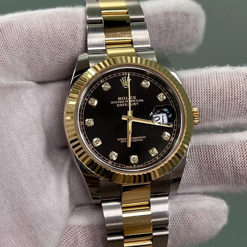 2024 Rolex Datejust 41 126333 Black Diamond Dial 18K Yellow Gold Steel Box Paper - 2