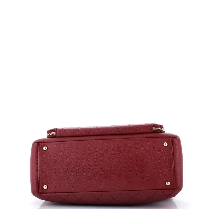 Chanel Business Affinity Tote Quilted Caviar Small - 4