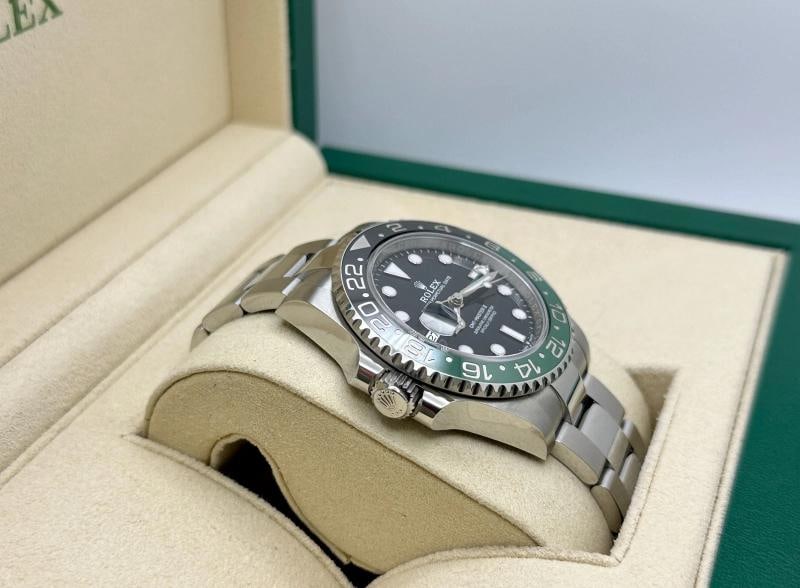 2026 Rolex GMT Master II Sprite 126720VTNR Black and Green Bezel Steel Box Paper - 4