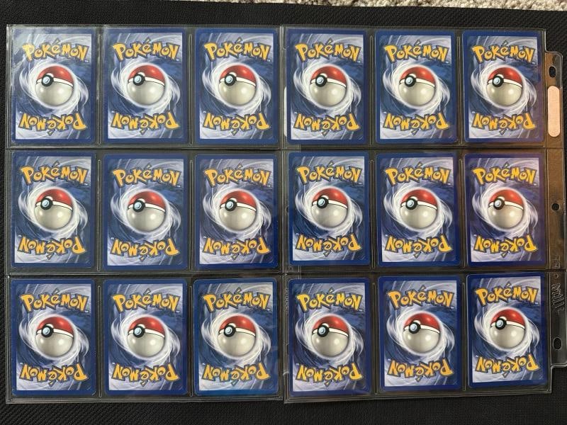 Pokemon Cards 100% Complete Base Set /102 Nintendo WOTC 1999 Vintage Charizard - 18
