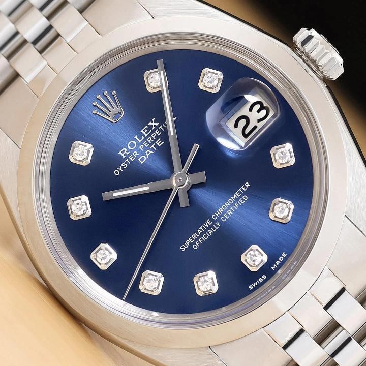 ROLEX OYSTER PERPETUAL DATE 1500 BLUE DIAMOND DIAL STAINLESS STEEL 34MM WATCH: Condition: Pre-owned - Excellent,Bezel Color: Silver,Max Wrist Size: 7.26-7.5 in,Number of Jewels: 26 Jewels,Indices: Diamond Markers,Bezel: Rolex Stainless Steel Smooth Bezel,Case Thickness: 12 mm,Ca