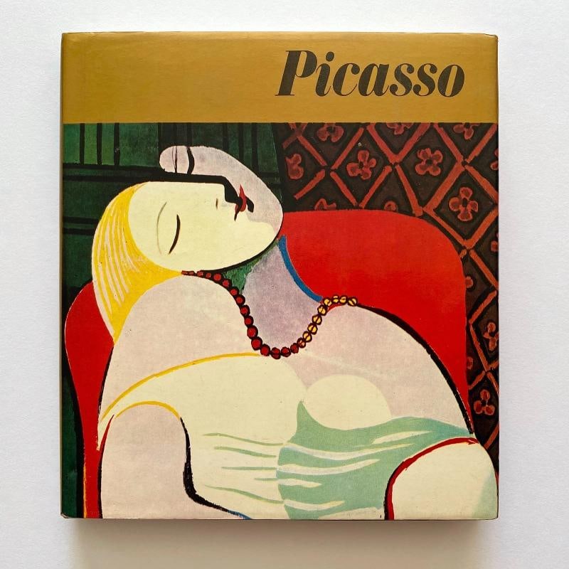 PABLO PICASSO RARE 1967 1ST ED LITHOGRAPH PRINT HARDCOVER MODERNIST ART BOOK: THE RARE OUT OF PRINT 1ST EDITION SMALL FORMAT MODERNIST ART BOOK MEASURES 6 3/8" W X 7" H X 3/4" D, WITH 135 PAGES, FEATURING 89 LITHOGRAPH PRINT COLOR PLATES, LIST OF PLATES, AND ARTIST CHRONOLOGY.