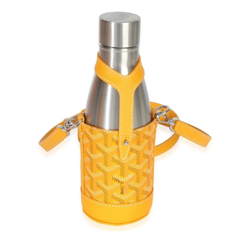 Goyard Yellow Goyardine Canvas Yonne MM Case & Flask: Condition: Pre-owned - Good,With Original Box/Packaging: No,With Papers: No,Dimensions: 2.75 x x 2.75,Handbag Accessories: Dustbag;Retail Tag,Bag Depth: 2.75,Department: Unisex,Style: Shoulder