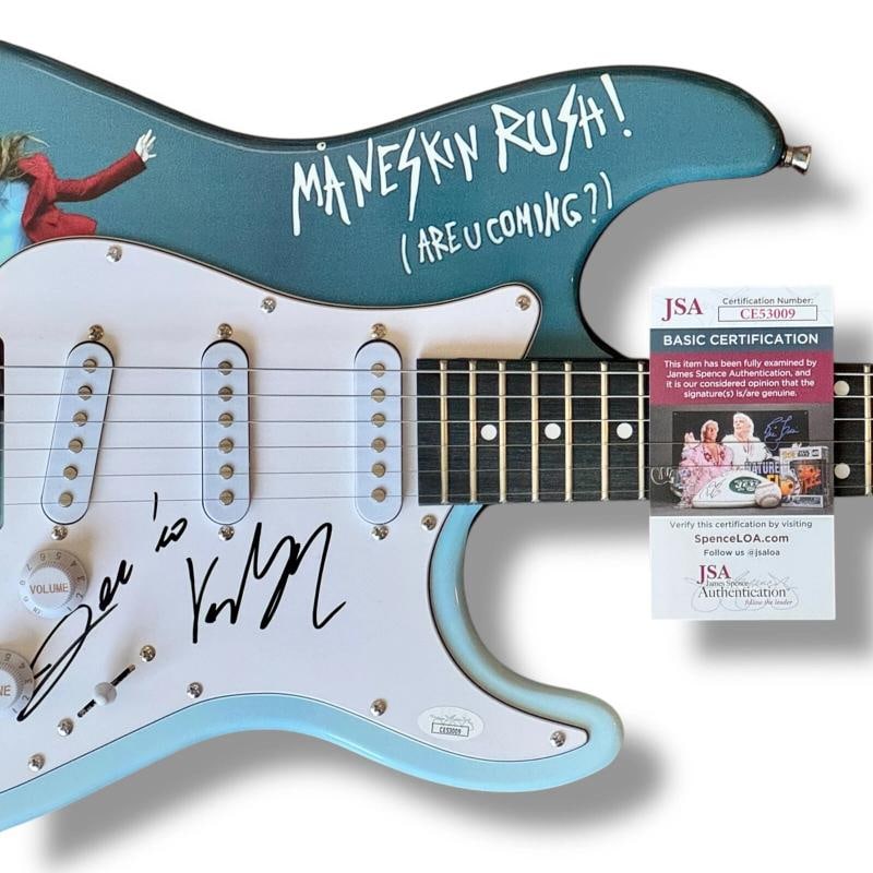 Maneskin Signed Guitar Custom Graphics JSA COA Damiano David Victoria De Angelis - 2