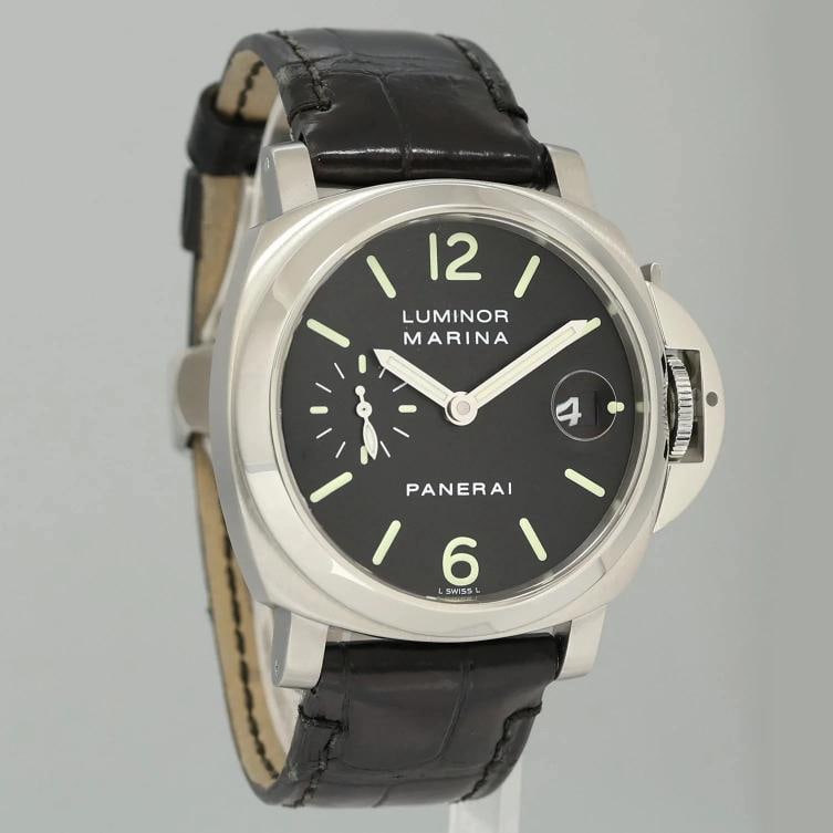 MINT Panerai Luminor Marina GMT PAM00048 Stainless Steel Black Dial 40mm Watch: Condition: Pre-owned - Excellent,Brand: Panerai,Department: Unisex Adults,Type: Wristwatch,Model: Radiomir,Reference Number: PAM00048,With Original Box/Packaging: No,With Papers: No,Customized: