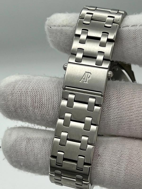 Audemars Piguet Royal Oak Offshore 25970ST Stainless Steel Hong Kong Edition - 14