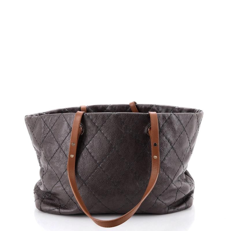 Chanel On The Road Tote Quilted Leather Large - 3