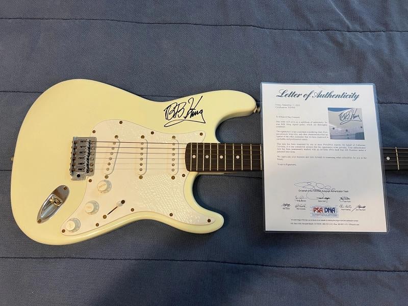 BB King Signed Fender Squier Stratocaster Electric Guitar (PSA LOA): Country of Origin: United States,Industry: Music,Signed: Yes,Autograph Authentication: Professional Sports (PSA/DNA),Object Type: Guitar & Guitar Pick,Original/Reproduction: Original