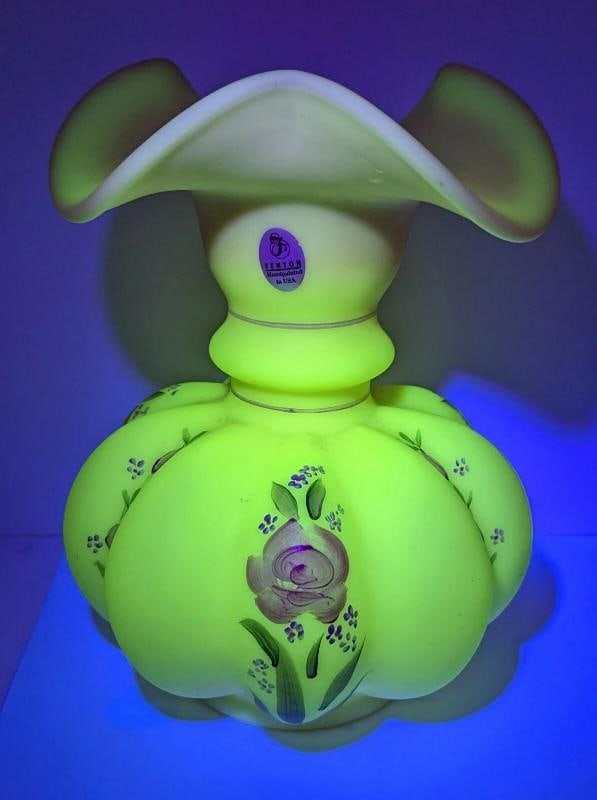 Fenton Art Glass Vase~Signed~(8"H x 5.75"W) - 18